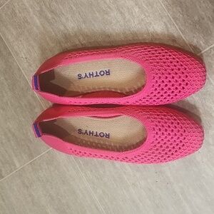 Rare mesh hot pink rothy's flats